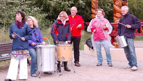 schlagzeugunterricht , trommelkurse, schlagzeug lernen, ferienkurse, trommelworkshops, drums, percussion, schlgzeugschule, trommelunterricht, trommelgruppen, ferienaktionen, leichlingen, leverkusen, langenfeld, wermelskirchen, Kinder, jugendliche, erwachsene,  schlagzeug, conga, djembe, cajon, bongos, rhythmus, unterricht, afrikanisches trommeln, bodypercussion